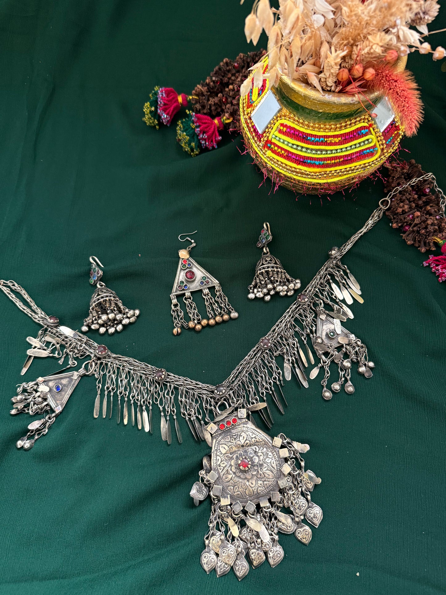 Vintage jewelry set