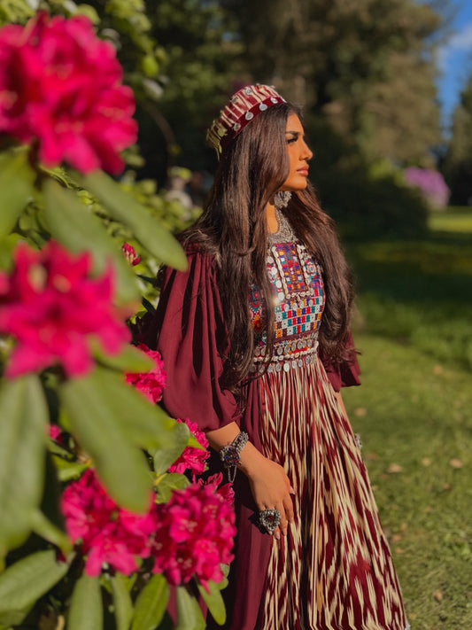 Yaqoot Dress