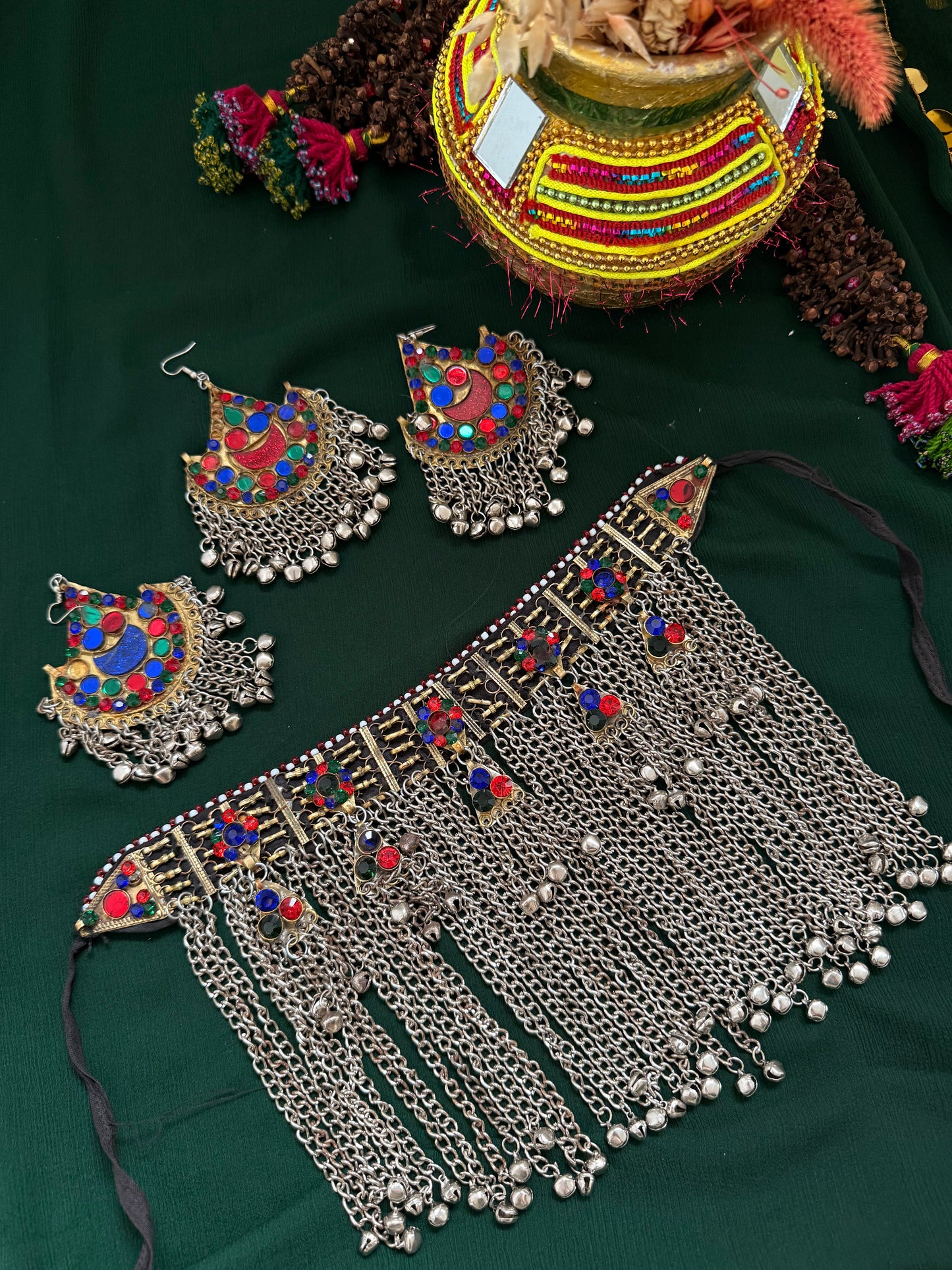 Medium jewelry set - Kuchi chains